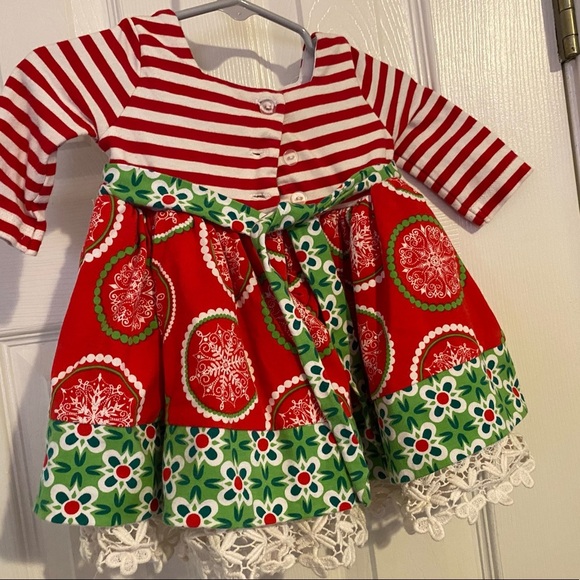 Counting Daisies Holiday Dress- 3/6 months - Picture 7 of 8